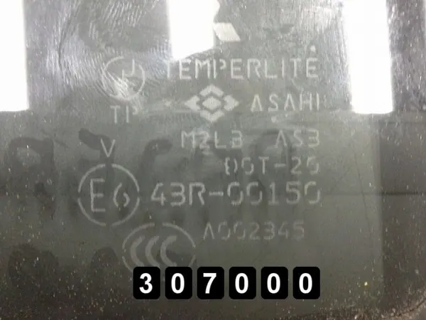 Vitre de porte Mitsubishi Pajero OEM AM-307000 image 4