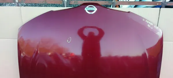 Tampa do motor Nissan Almera N16 00-03 image 2