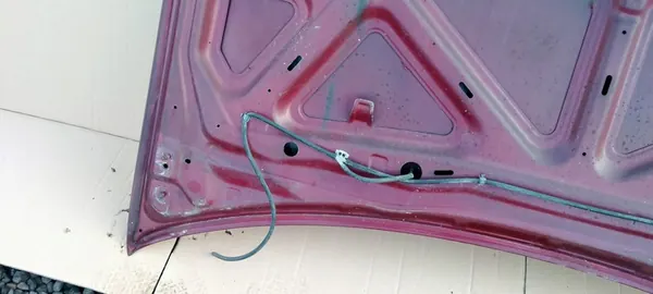 Tampa do motor Nissan Almera N16 00-03 image 7