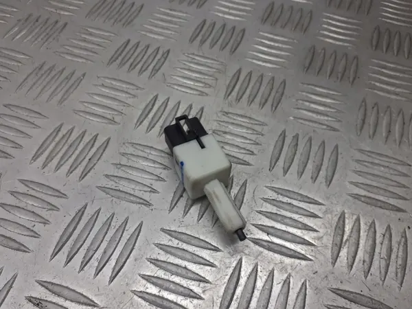 Gebrauchter Honda Bremslichtsensor für Civic VIII 1.8 image 2
