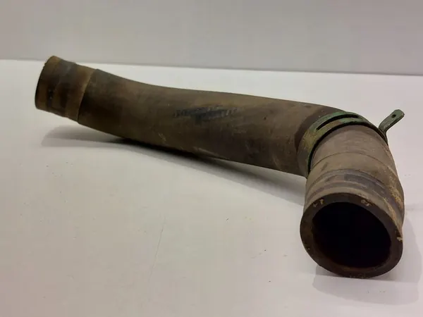 Volkswagen PASSAT B3 1990 Jäähdyttimen Letku image 3