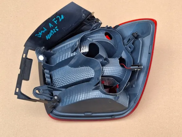 OE BMW Lámpara Trasera Izquierda BMW 1 F20 F21 63217241541 image 6