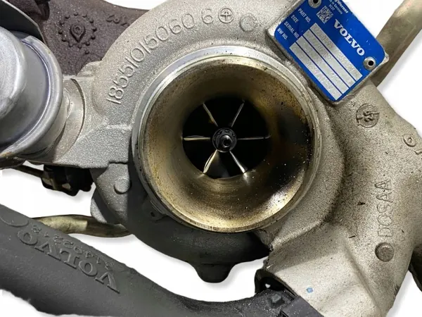 Turbocompressor Volvo OEM 32240493 para XC40 2.0 T5 image 4