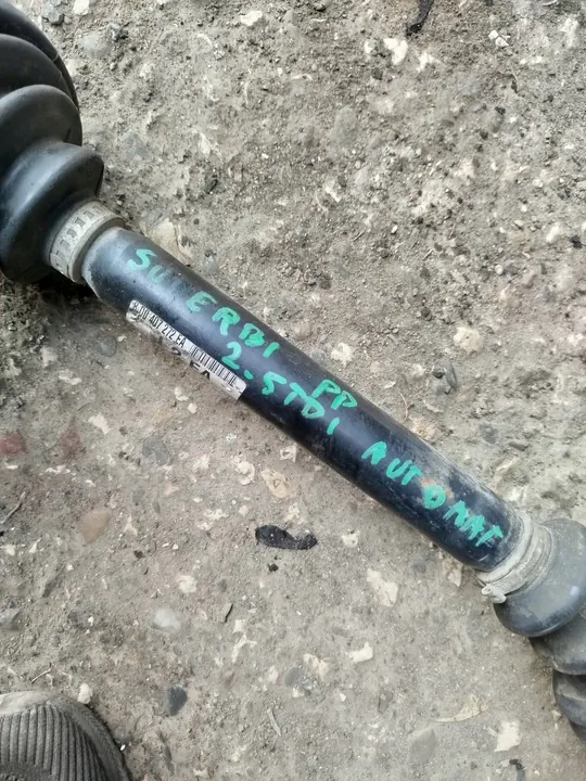 VW Passat B5 A6 C5 Höger Drivaxel 8D0407272EA image 4