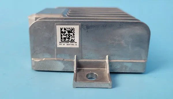 Mercedes EQE 350+ 23r Versterkermodule OEM A2909012401 image 4