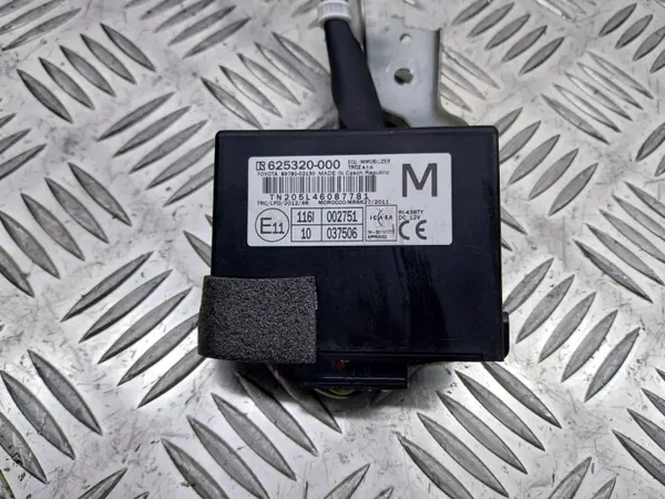 Module Immobilisateur Toyota OEM 625320-000 Occasion image 3
