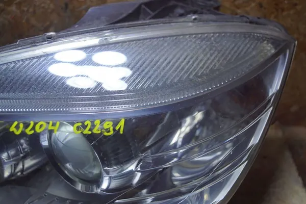 MERCEDES C W204 LINKER VOORLICHT image 5