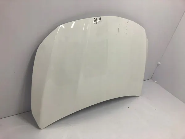 Motorhuv MERCEDES CLA W117 A1178800057 image 2