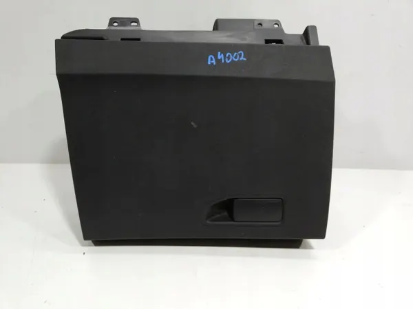 Passagiers handschoenenkast OEM 1840664 voor Peugeot 5008 II image 2