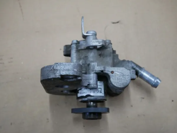 BMW servostyrpump OEM 6788838 för N47N motor image 2