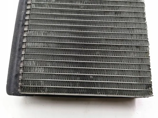 Ford OE 3M5H19860AD Värmekylare A/C image 10