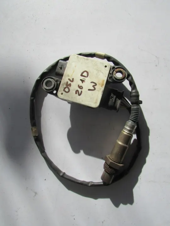 Sonde Lambda NOx d'occasion OEM 05L906261D image 2