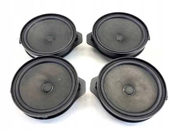 Kaiuttimet OEM A2468200602 Mercedes W176:lle image 2
