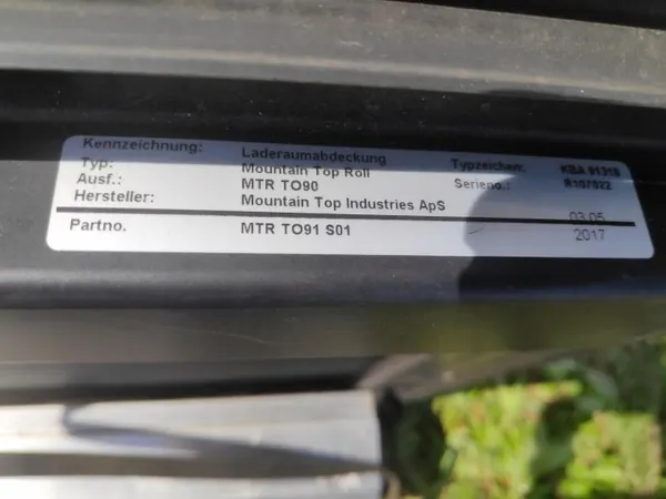 Rolo de porta-malas OEM ROLETA para Toyota Hilux VIII image 8