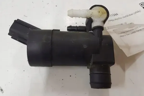 Pyyhkijän pumppu VOLVO V50 1.6L diesel image 3