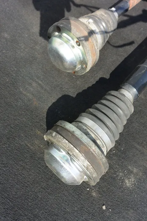 Höger drivaxel VW TIGUAN 1.4 TSI 2.0 TFSI Manuell 2WD image 7