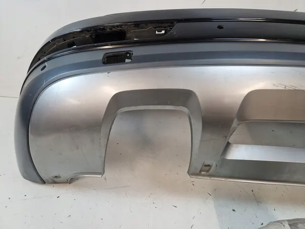 AUDI Q3 8U0 Spoiler de Parachoques Trasero 8U0807568 image 4