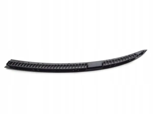 Grille de ventilation droite OEM 8X23-F046P62-A image 3