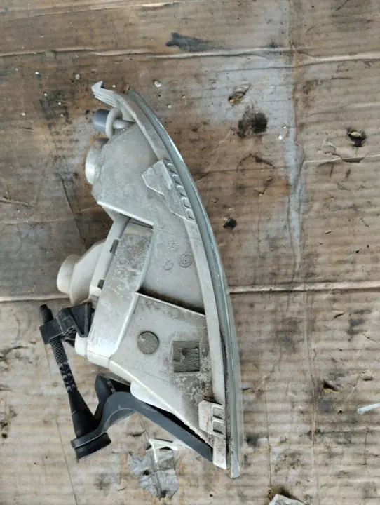 SKODA OCTAVIA II LIFT HALÓGENA ESQUERDA 1Z0941699C 1Z0941701C image 3