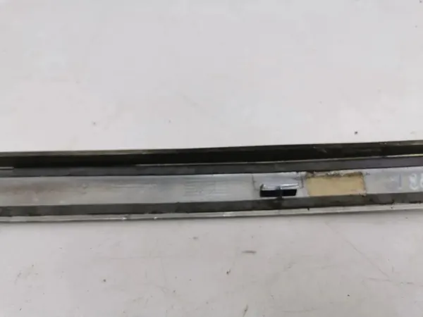 Mercedes-Benz CLC Kofferraumabdeckung OEM A2037430193 image 4