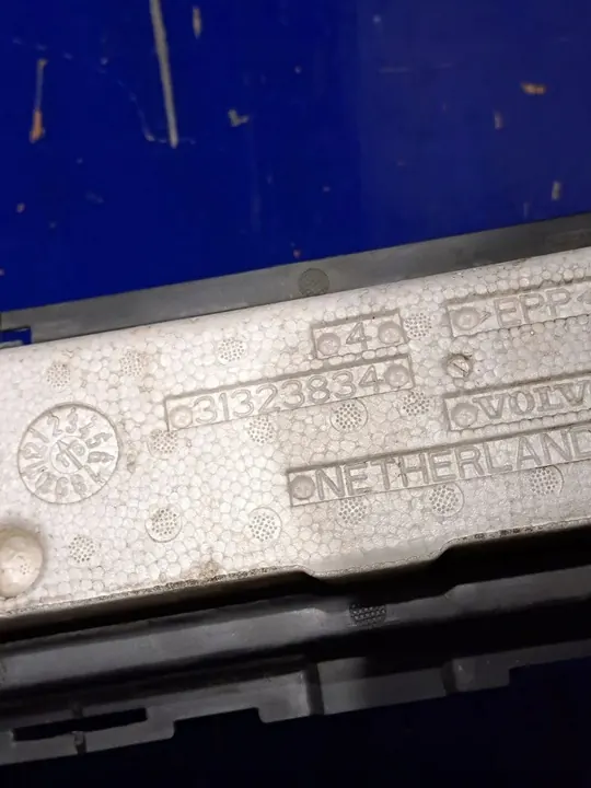 VOLVO S60 V60 puskuri vahvistus image 5