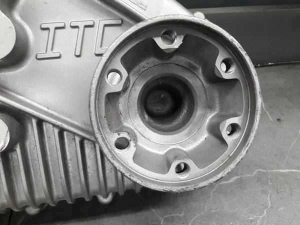 OEM A1662800800 Caixa de transferência Mercedes image 3