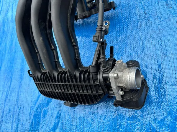 PEUGEOT 208 II OPEL CORSA F Coletor de admissão 1.2 VTI image 2