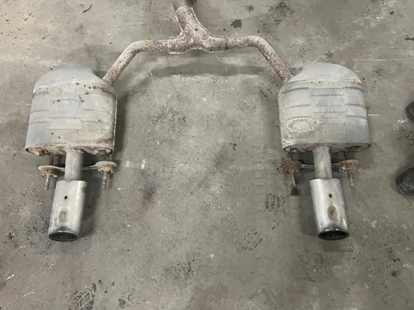 OPEL Insignia 2.0 Turbo Achterdemper OEM image 2