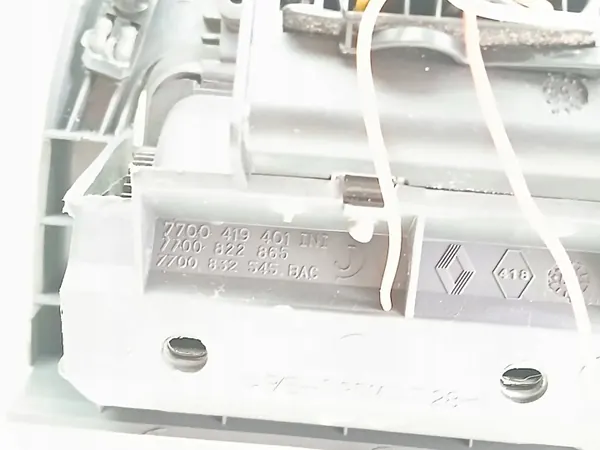 Cenicero salpicadero OEM 7700419401 para Renault Laguna I image 6
