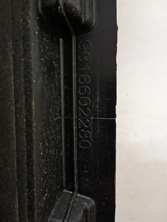 Painel inferior Peugeot Partner IV Berlingo Combo Proace 19- image 3