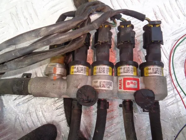 Kit LPG Sequencial BRC DE817010 4 Cilindros image 7