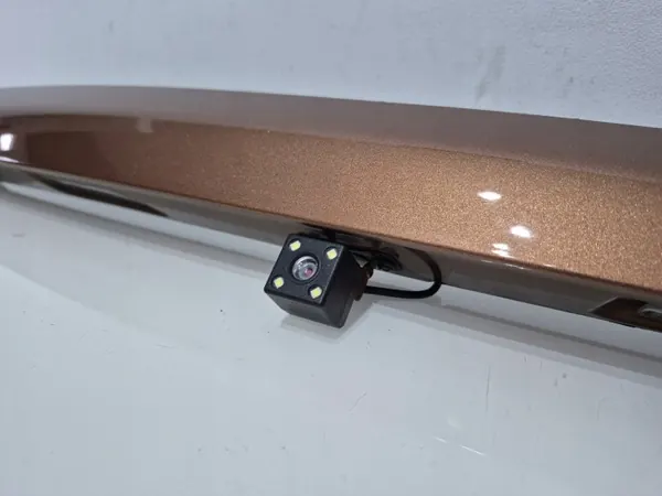 OEM GN15-17N400-BAB Ford Ecosport II Achterkentekenplaat Strip image 4