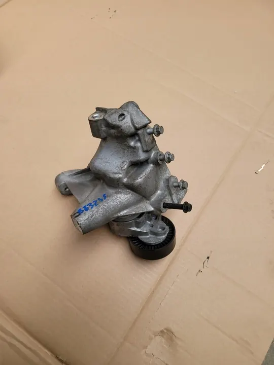 Support de climatisation Volvo 3.2 image 2