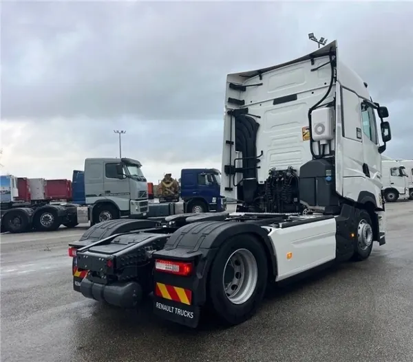 Renault OE 5600745664 Korkea Ohjaamo Gama T:lle image 4