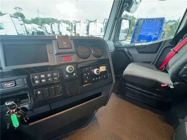 Renault OE 5600745664 Korkea Ohjaamo Gama T:lle image 8