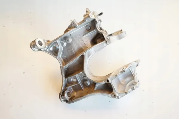 Engine Mount Bracket Right Side OEM 80A399296S image 2
