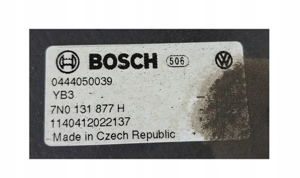 Tanque AdBlue SEAT OEM 7N0131877H Completo Usado image 4