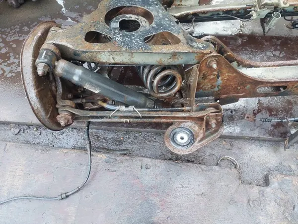 OEM KOMPLETNE ZAWIESZENIE BELKA SANKI TYŁ Achterophanging image 5