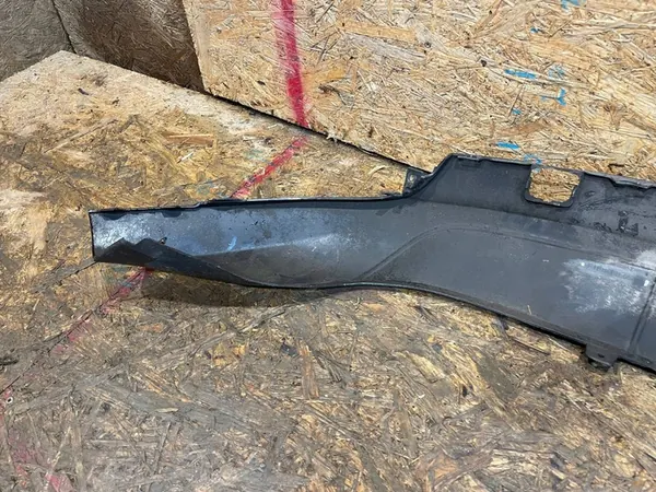 Spoiler de para-choque traseiro Ford Focus MK3 III Lift 14-19 HB OEM image 8