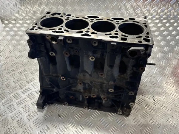 Bloco motor SEAT OEM 04L023A para Ateca 1.6 TDI image 3