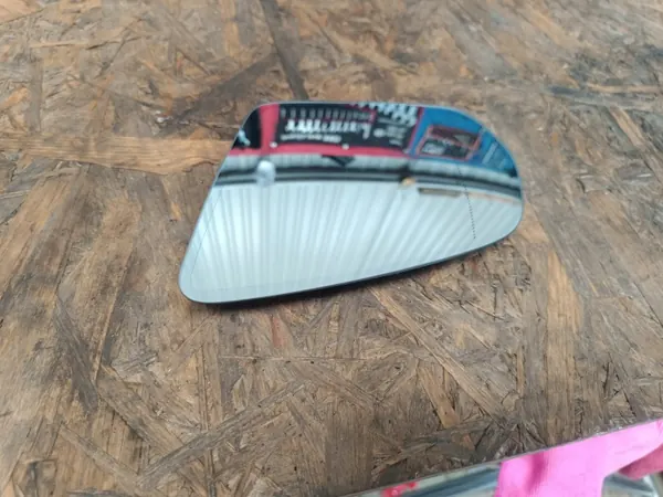 Inserção espelho esquerdo OEM C22480523A - Mercedes W213 image 3