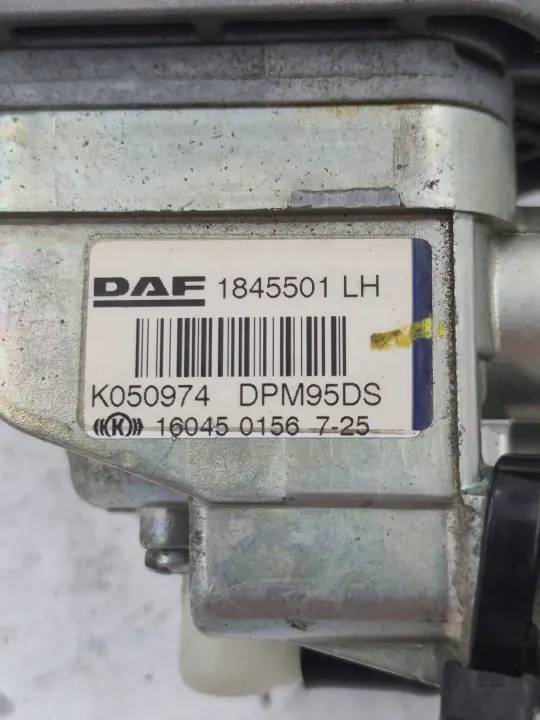Soupape de frein à main OEM 1845501 DAF XF 106 image 3