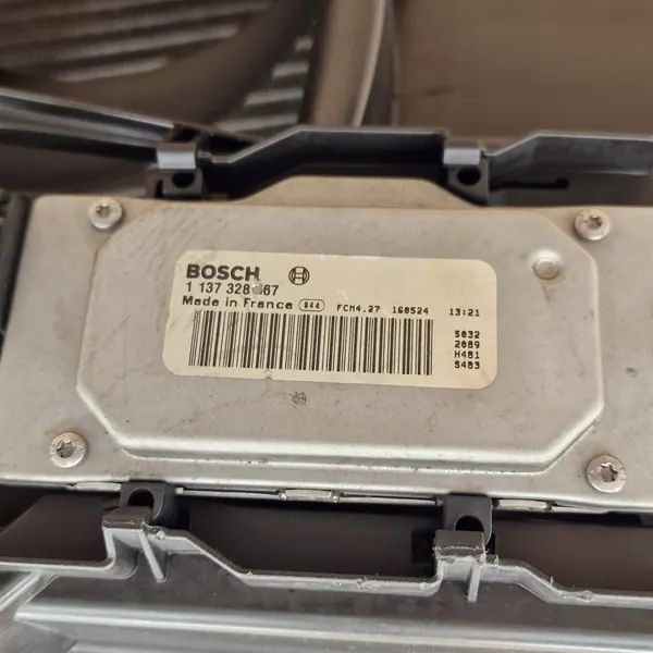 Conjunto de ventilador de refrigeración Ford Focus III C-MAX 1.6LPG 1.6Ti image 4