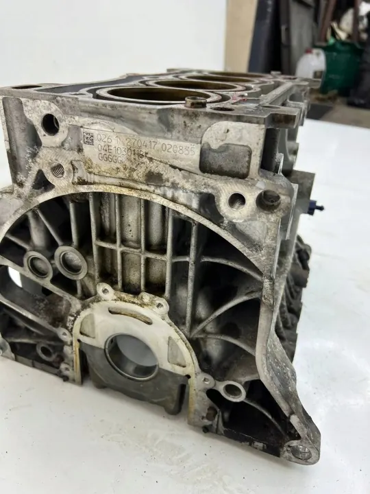 Motorblock Audi A4 S4 B9 2016 1.4 TSI Cylinder image 4