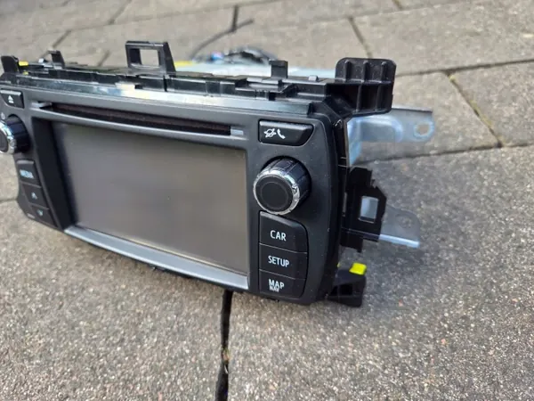 Toyota Yaris III Radio Navigatie OEM 86140-0D050 2013 image 4