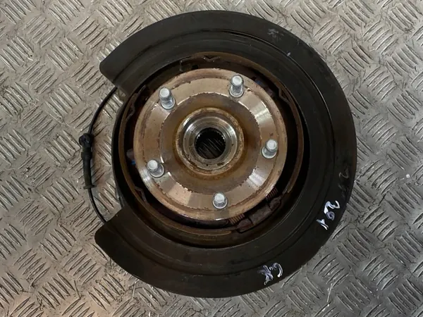 Moyeu Roue Arrière Gauche OEM 04877113AC image 2