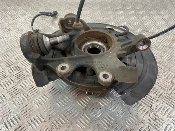 Moyeu Roue Arrière Gauche OEM 04877113AC image 10