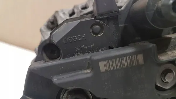 Vaihtovirtageneraattori Skoda Superb B6 OE 06F903023N image 7