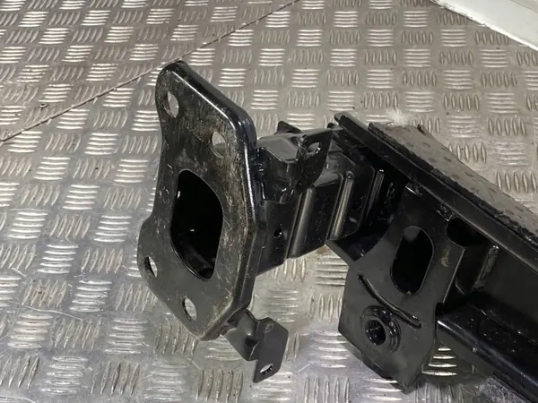 Skoda Yeti etupuskurinvahvike OEM FBZ25308 image 10