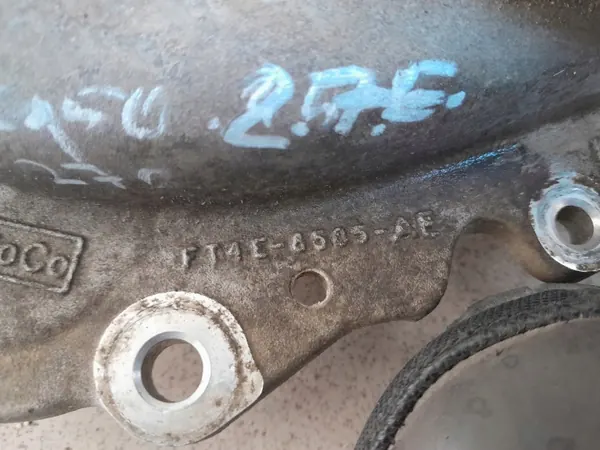 Wasserpumpengehäuse OEM FT4E8K528AA für Ford F150 2015-17 image 5